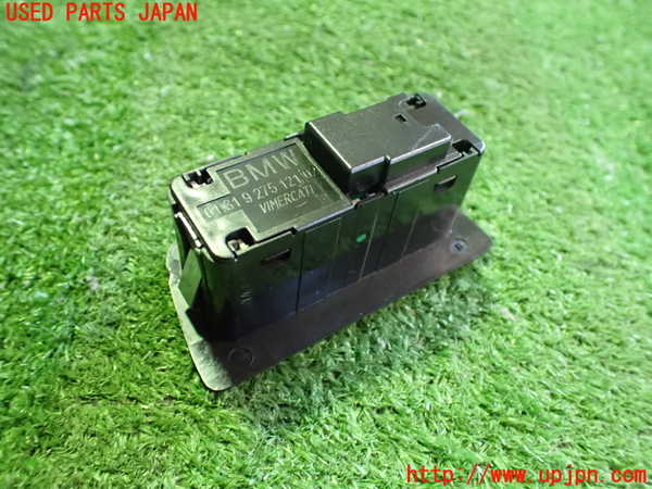 2UPJ-9236436310]BMW 218i アクティブツアラー(2A15)(F45)スイッチ5 (バックドア、キーロック) 中古_3