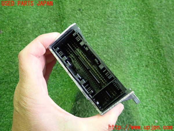 2UPJ-9236436145]BMW 218i アクティブツアラー(2A15)(F45)エアバッグコンピューター 中古_3