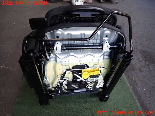 2UPJ-9236437035]BMW 218i アクティブツアラー(2A15)(F45)運転席シート Mスポーツ 中古_5