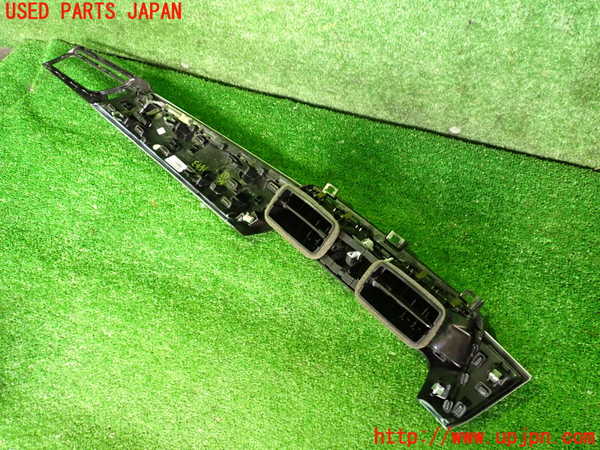 2UPJ-9236437526]BMW 218i アクティブツアラー(2A15)(F45)エアコン吹き出し口1 (真中) 中古_3
