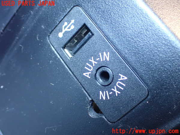 2UPJ-9236437540]BMW 218i アクティブツアラー(2A15)(F45)センターコンソール 中古_4