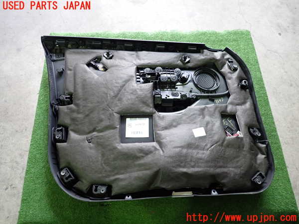 2UPJ-9236431234]BMW 218i アクティブツアラー(2A15)(F45)右前ドア内張り 中古_4