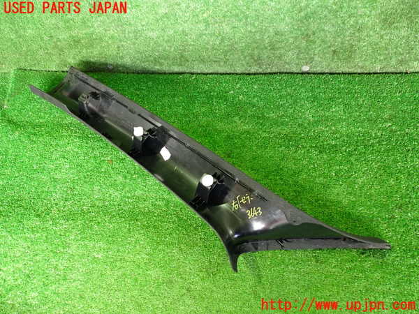 2UPJ-9236437655]BMW 218i アクティブツアラー(2A15)(F45)右フロントピラートリム 中古_2