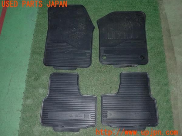 3UPJ=9236440629]VW up! GTI(アップ)(AADKR)純正 ラバー フロアマット セット 1台分  1S2061501  1S0061511 中古_2