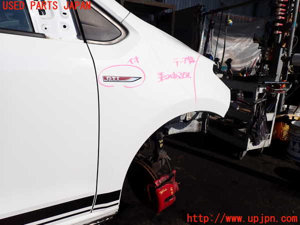 2UPJ-9236441080]VW up! GTI(アップ GTI)(AADKR)右前フェンダー 中古_2