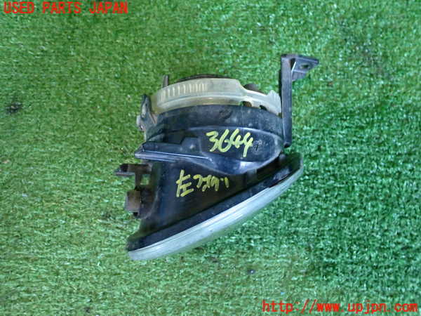 2UPJ-9236441182]VW up! GTI(アップ GTI)(AADKR)左フォグ 中古_2