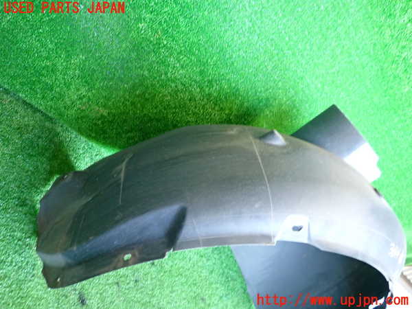 2UPJ-9236441090]VW up! GTI(アップ GTI)(AADKR)右前フェンダーライナー 中古_3