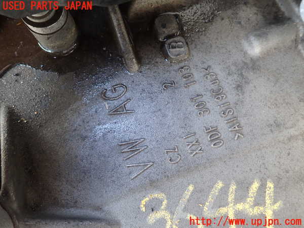 2UPJ-9236443200]VW up! GTI(アップ GTI)(AADKR)ミッション MT DKRA 中古_4