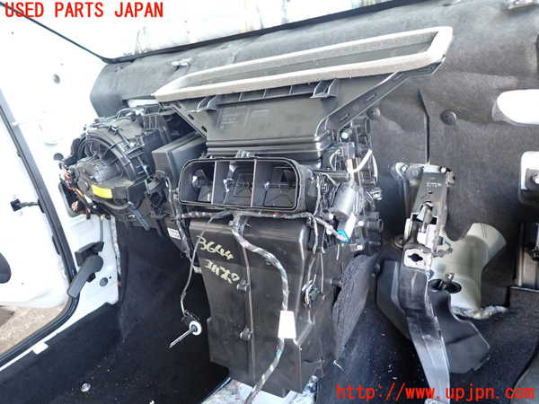 2UPJ-9236446081]VW up! GTI(アップ GTI)(AADKR)エバポレーター1 中古_2