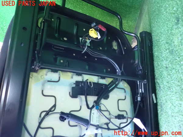 2UPJ-9236447065]VW up! GTI(アップ GTI)(AADKR)助手席シート 中古_5