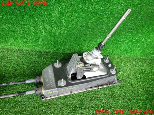 2UPJ-9236447560]VW up! GTI(アップ GTI)(AADKR)MTシフトレバー 中古_3