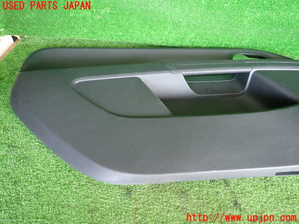 2UPJ-9236441264]VW up! GTI(アップ GTI)(AADKR)左前ドア内張り 中古_5