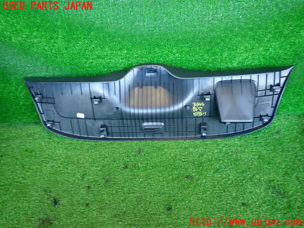 2UPJ-9236441578]VW up! GTI(アップ GTI)(AADKR)バックドア内張り 中古_5