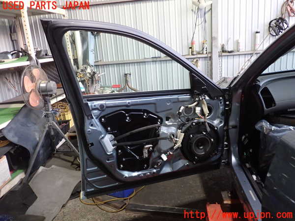 2UPJ-9236451260]スカイライン ハイブリッド(HV37)左前ドア (43R-019795) 中古_3