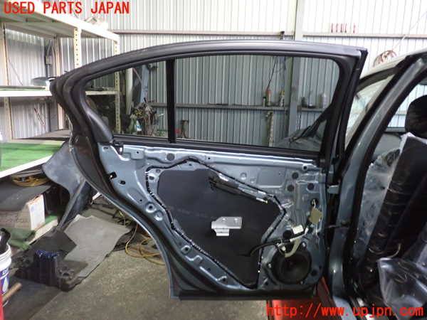 2UPJ-9236451320]スカイライン ハイブリッド(HV37)左後ドア (43R-00073) 中古_5