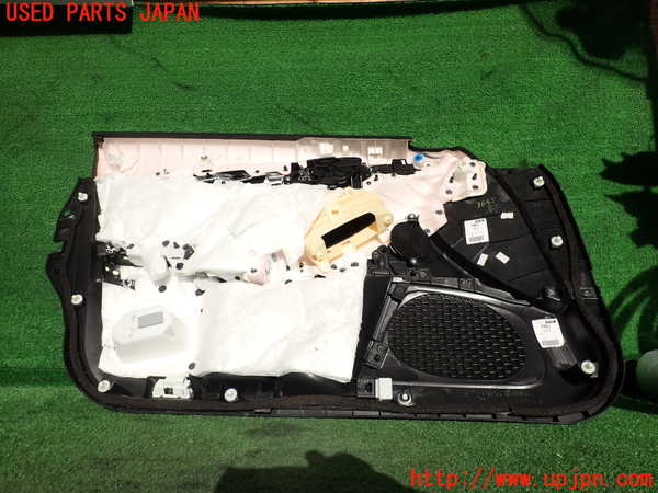 2UPJ-9236451234]スカイライン ハイブリッド(HV37)右前ドア内張り 中古_3