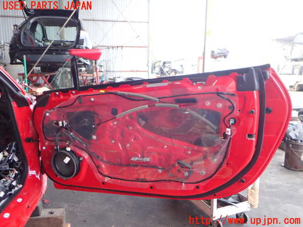 2UPJ-9236461230]GR86(BRZ)(ZN8(改))右ドア 中古_4