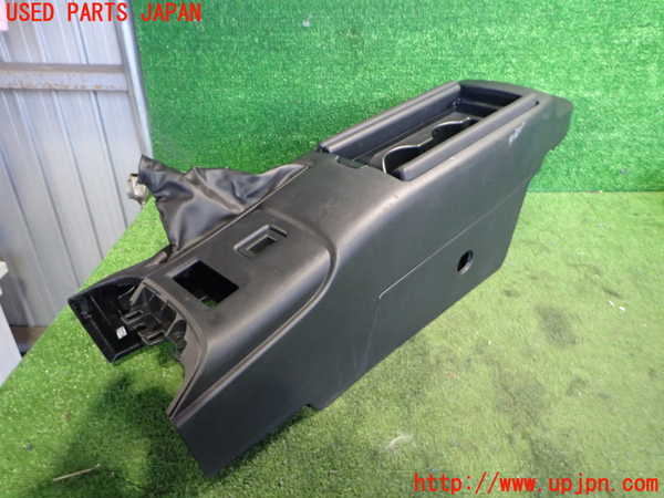 2UPJ-9236467540]GR86(BRZ)(ZN8(改))センターコンソール 中古_2