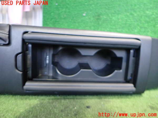 2UPJ-9236467540]GR86(BRZ)(ZN8(改))センターコンソール 中古_5