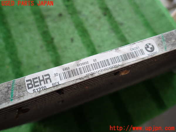2UPJ-9236476031]BMW X5(ZV30S)(E70)エアコンコンデンサー1 中古_2