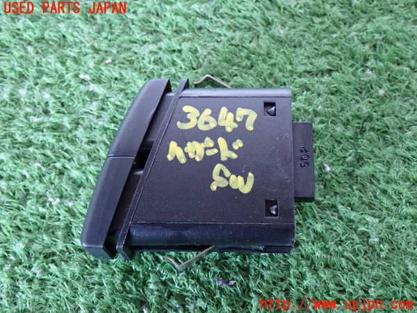 2UPJ-9236476290]BMW X5(ZV30S)(E70)ハザードスイッチ 中古_2