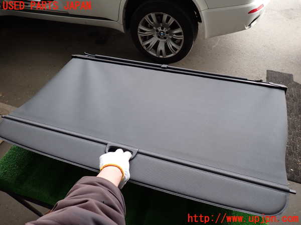 2UPJ-9236477761]BMW X5(ZV30S)(E70)トノカバー1 中古_3