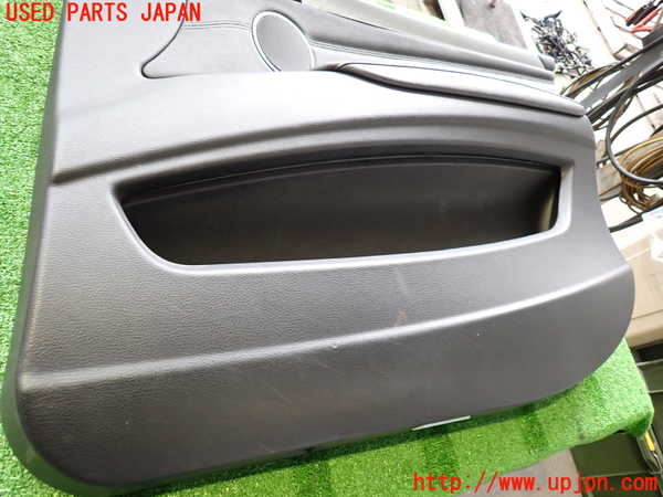 2UPJ-9236471234]BMW X5(ZV30S)(E70)右前ドア内張り 中古_2