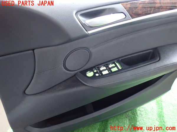 2UPJ-9236471234]BMW X5(ZV30S)(E70)右前ドア内張り 中古_3