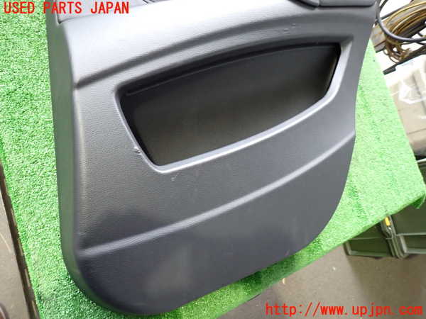 2UPJ-9236471294]BMW X5(ZV30S)(E70)右後ドア内張り 中古_2