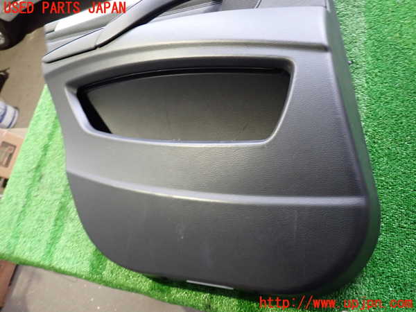 2UPJ-9236471324]BMW X5(ZV30S)(E70)左後ドア内張り 中古_2