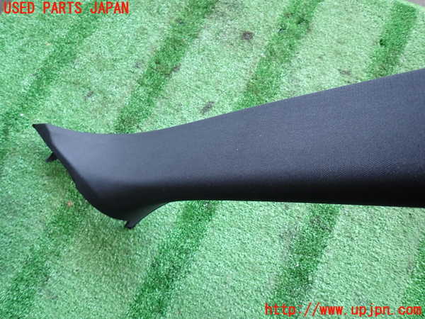 2UPJ-9236477655]BMW X5(ZV30S)(E70)右フロントピラートリム 中古_2