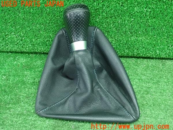 3UPJ=9236480614]BMW 320i クーペ(WA20 E92)前期 純正 2511 8037308-01 シフトノブ ブーツ付き 中古_3