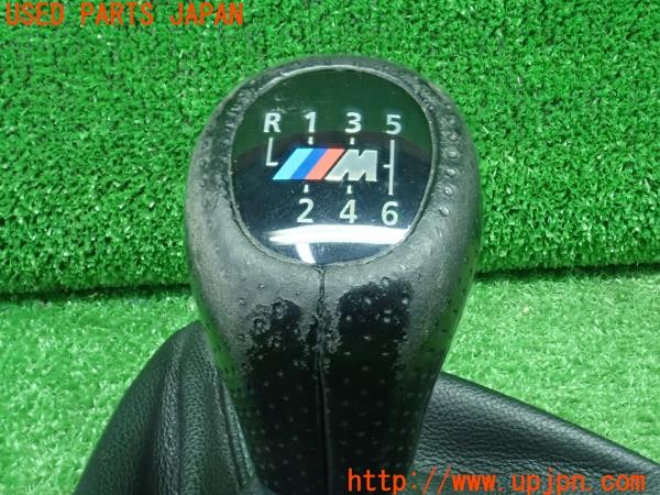 3UPJ=9236480614]BMW 320i クーペ(WA20 E92)前期 純正 2511 8037308-01 シフトノブ ブーツ付き 中古_5