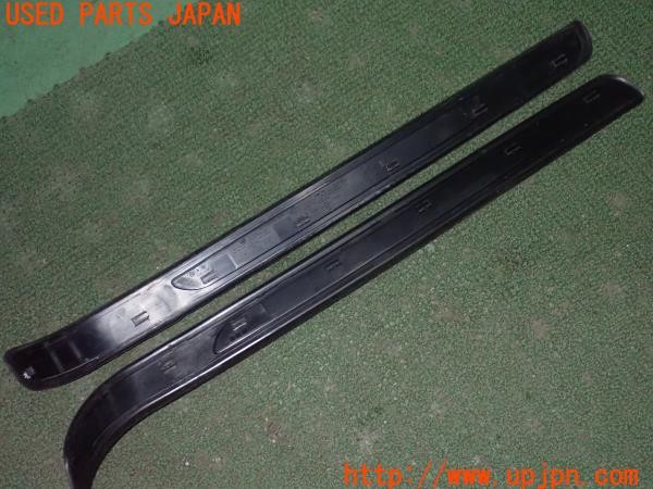 3UPJ=9236480616]BMW 320i クーペ(WA20 E92)前期 純正 スカッフプレート 中古_5