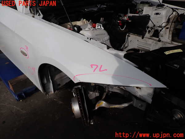 2UPJ-9236481080]BMW 320i クーペ(WA20)(E92)右前フェンダー 中古_2