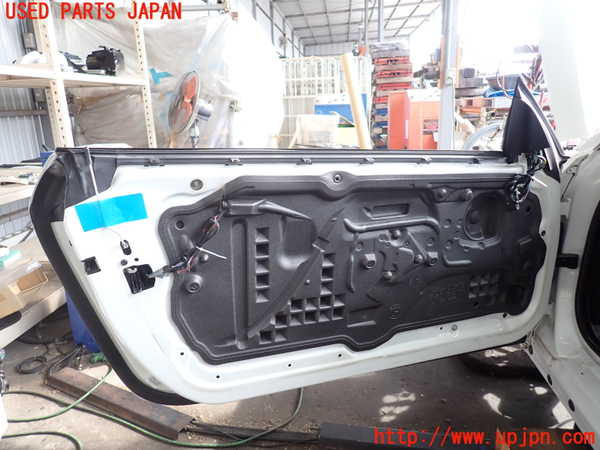 2UPJ-9236481260]BMW 320i クーペ(WA20)(E92)左ドア 中古(43R-001167 M391)_5