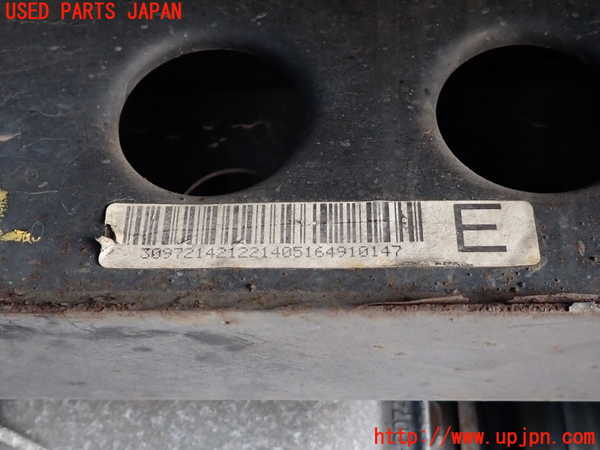 2UPJ-9236485295]BMW 320i クーペ(WA20)(E92)リアメンバー 中古_3