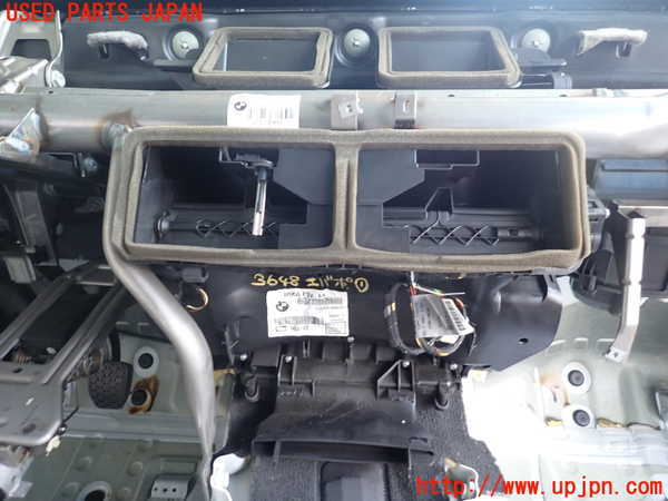 2UPJ-9236486081]BMW 320i クーペ(WA20)(E92)エバポレーター1 中古_2