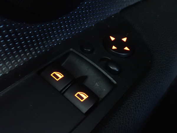 2UPJ-9236486245]BMW 320i クーペ(WA20)(E92)左パワーウィンドウスイッチ 中古_4