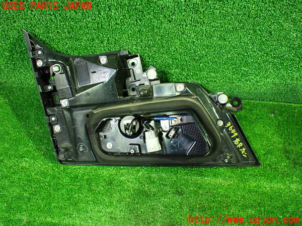 1UPJ-9236491550]ヴェルファイア(AGH30W)右リアフィニッシャー 中古_3