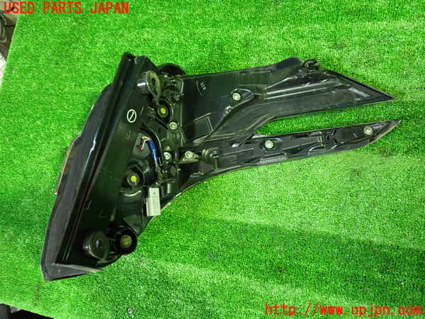 1UPJ-9236491536]ヴェルファイア(AGH30W)左テールランプ 中古_3