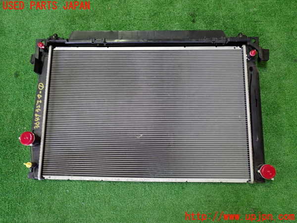 1UPJ-9236492321]ヴェルファイア(AGH30W)ラジエーター1 中古_2