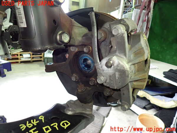 1UPJ-9236494295]ヴェルファイア(AGH30W)左フロントナックルハブ 中古_2