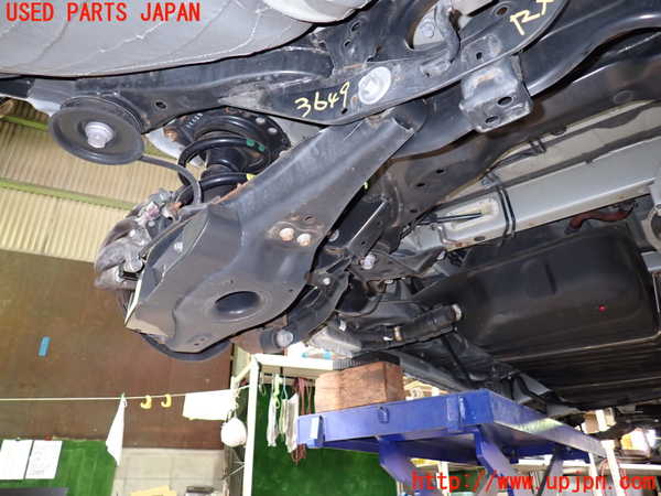 1UPJ-9236495295]ヴェルファイア(AGH30W)リアメンバー 中古_4