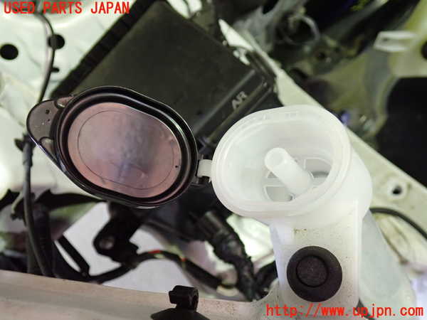 1UPJ-9236496791]ヴェルファイア(AGH30W)ウォッシャータンク1 中古_2