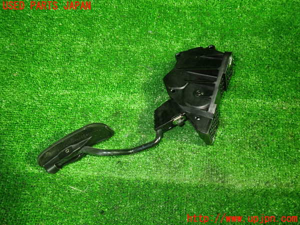 1UPJ-9236496381]ヴェルファイア(AGH30W)センサー1 (アクセルペダル) 中古_2