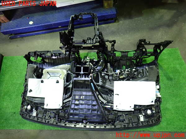 1UPJ-9236497505]ヴェルファイア(AGH30W)ダッシュボード 中古_4