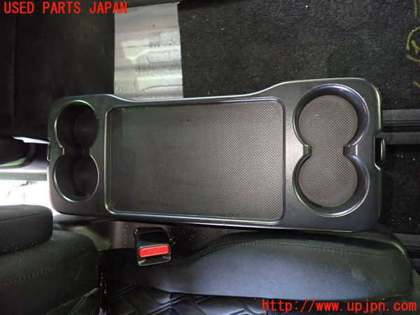 1UPJ-9236497145]ヴェルファイア(AGH30W)右2列目シート 中古_4