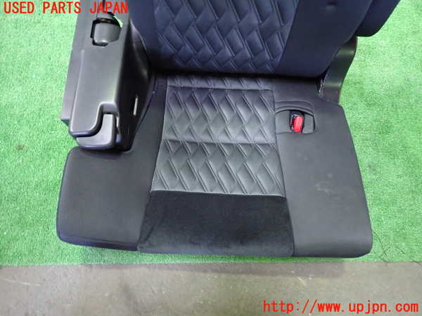 1UPJ-9236497235]ヴェルファイア(AGH30W)右3列目シート 中古_3