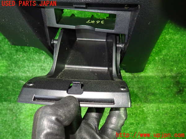 1UPJ-9236497842]ヴェルファイア(AGH30W)小物入れ2 中古_2